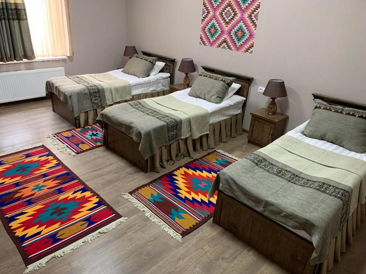 Hotel Al-Rajabiy Tasjkent Buitenkant foto